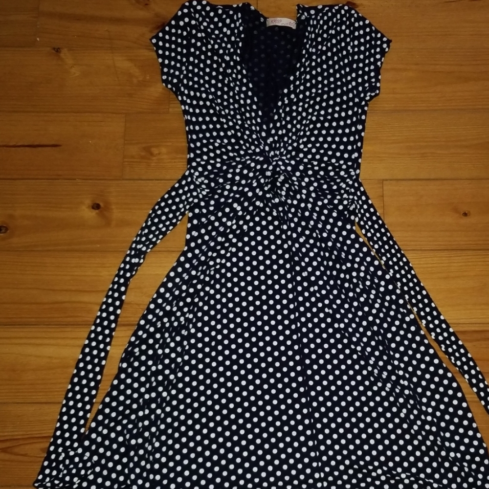 Dress - Picture 3 of 3